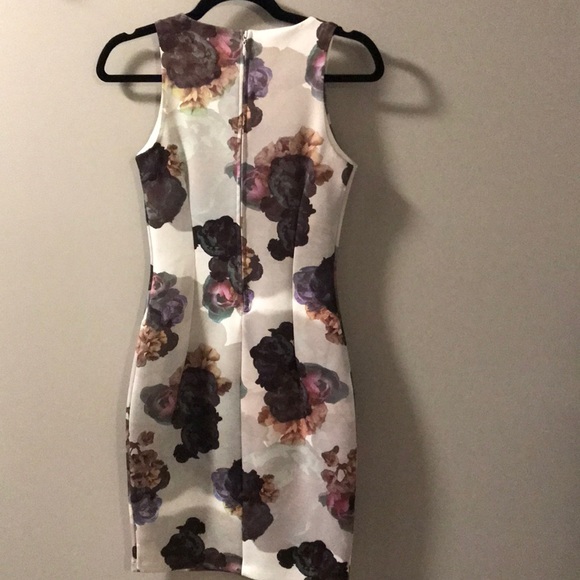 H&M floral dress xs - Picture 2 of 2